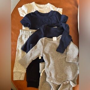 Bundle 7 Baby Gap 3M
